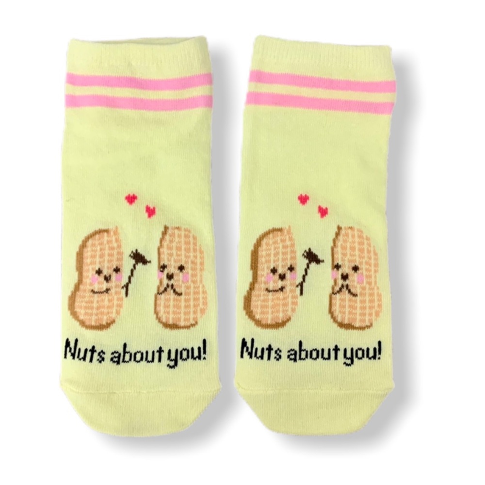 ❣️3/$15❣️ “NUTS ABOUT YOU” Ankle Socks
